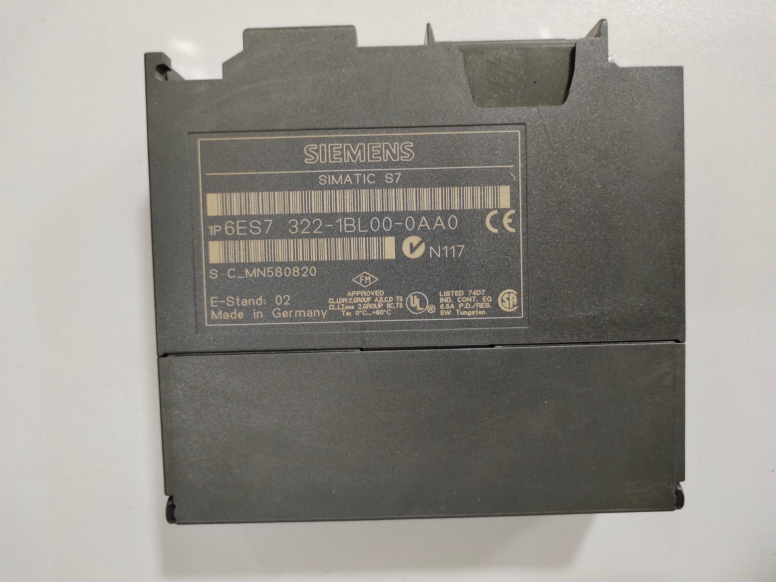 SIEMENS SIMATIC S7-300, Digital output 6ES7322-1BL00-0AA0