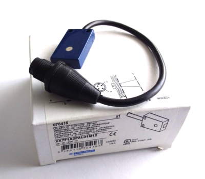Telemecanique Ultrasonic Proximity Sensor XX7F1A2PAL01M12