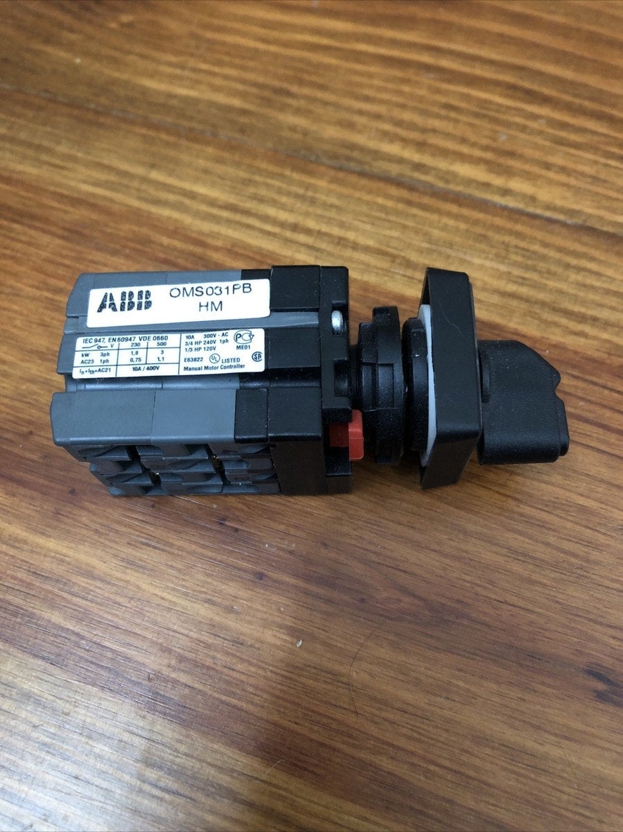 Rotary switch 4 position 51W Brand: ABB Part Number: ONS034PB